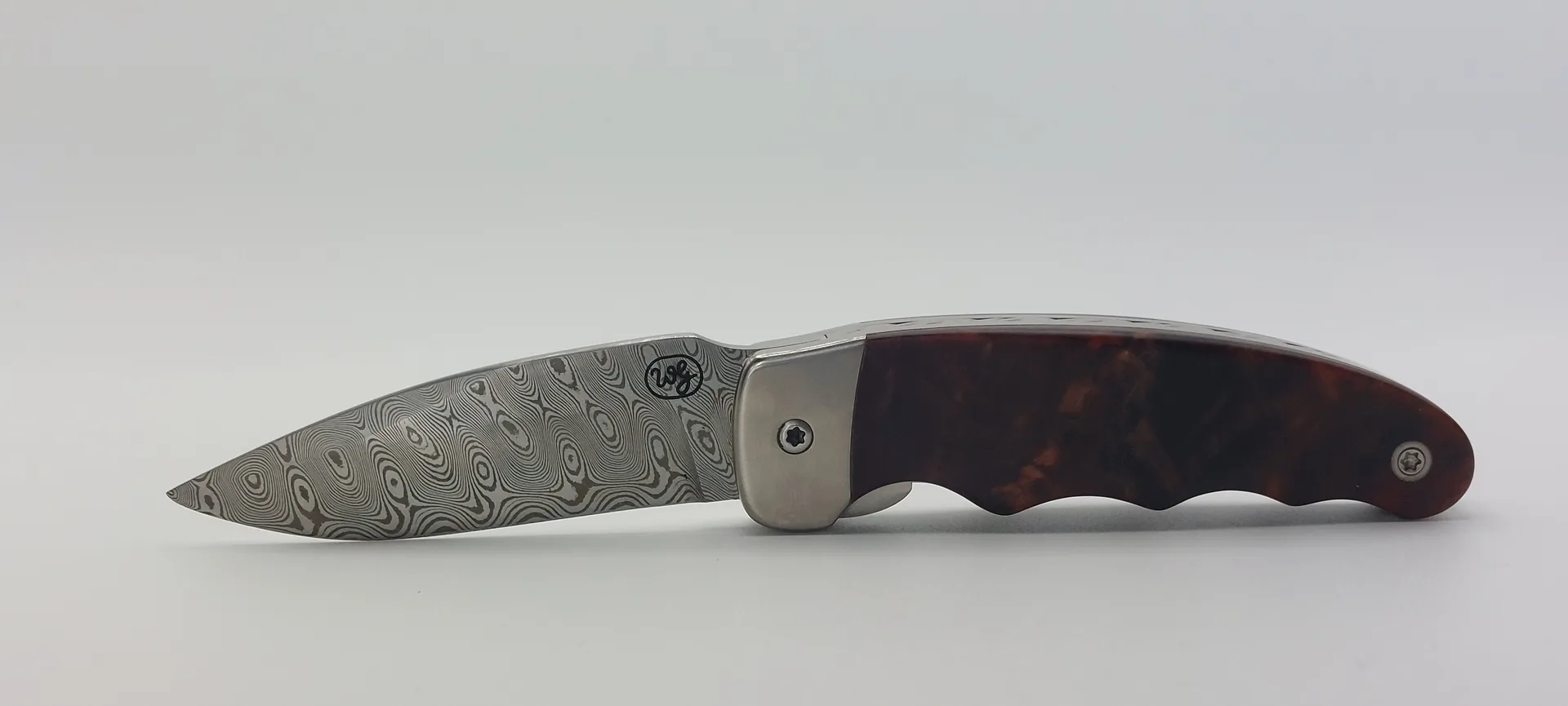 Handgefertigtes Damast-Taschenmesser – VG-Messer