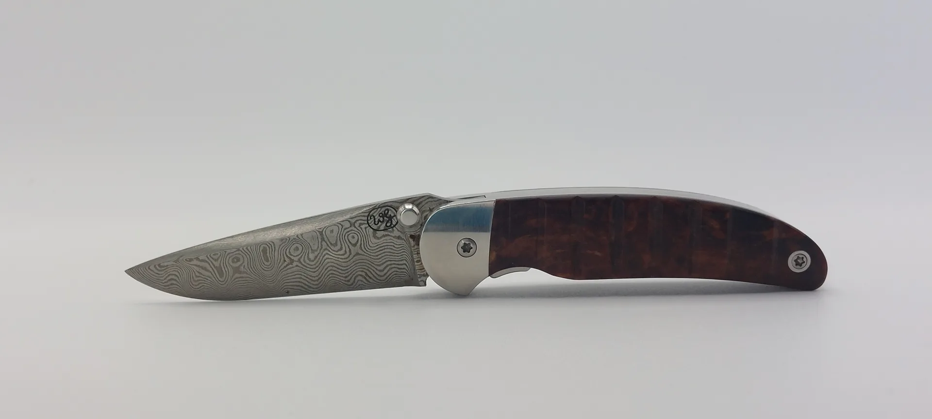 Handgefertigtes Damast-Taschenmesser – VG-Messer