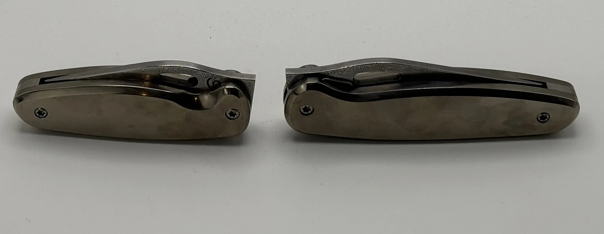 Handgefertigtes Damast-Taschenmesser – VG-Messer